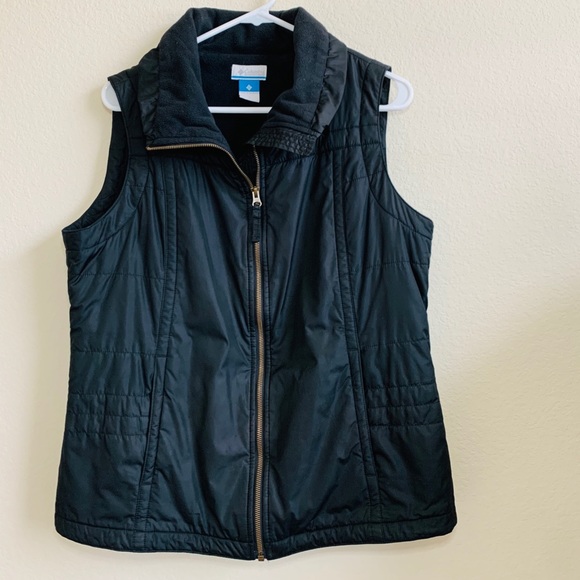 Columbia Jackets & Blazers - Columbia Vest size LG